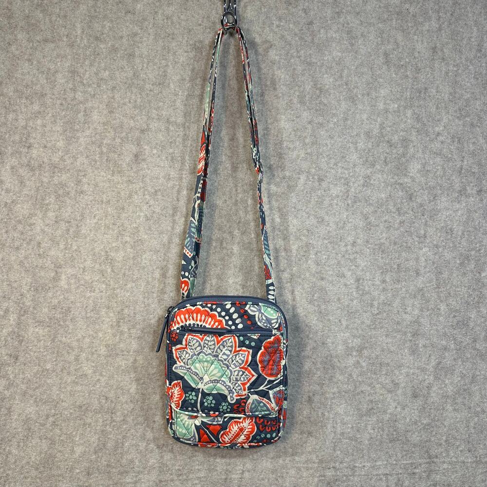 Vera Bradley Crossbody - Nomadic Floral Pattern Diamond Stitched - All-In-One